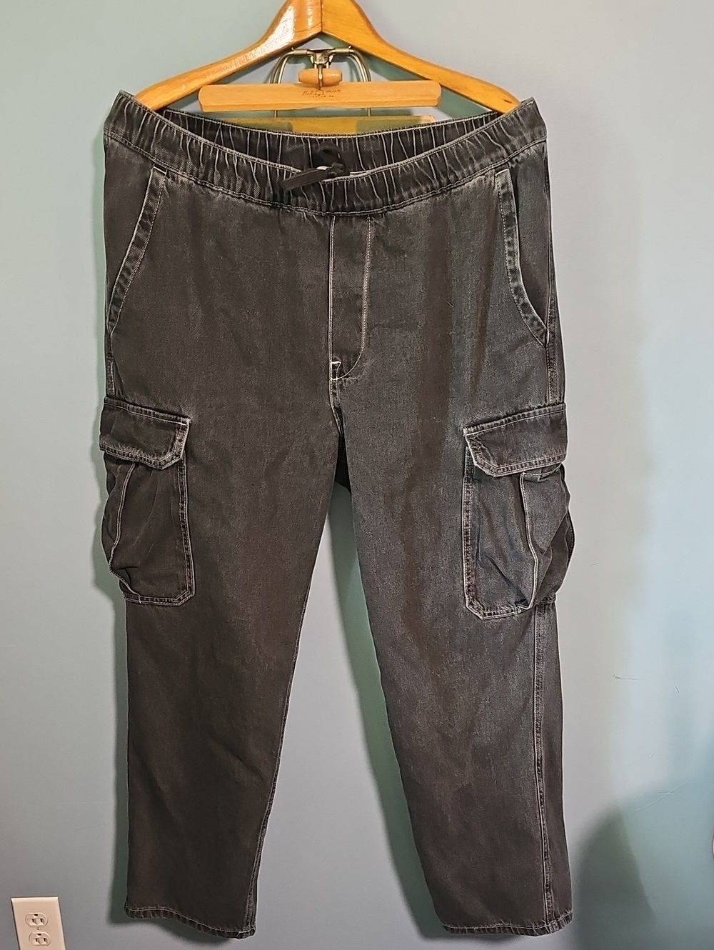 H&M Black Men's Denim Cargo Pants Size XL